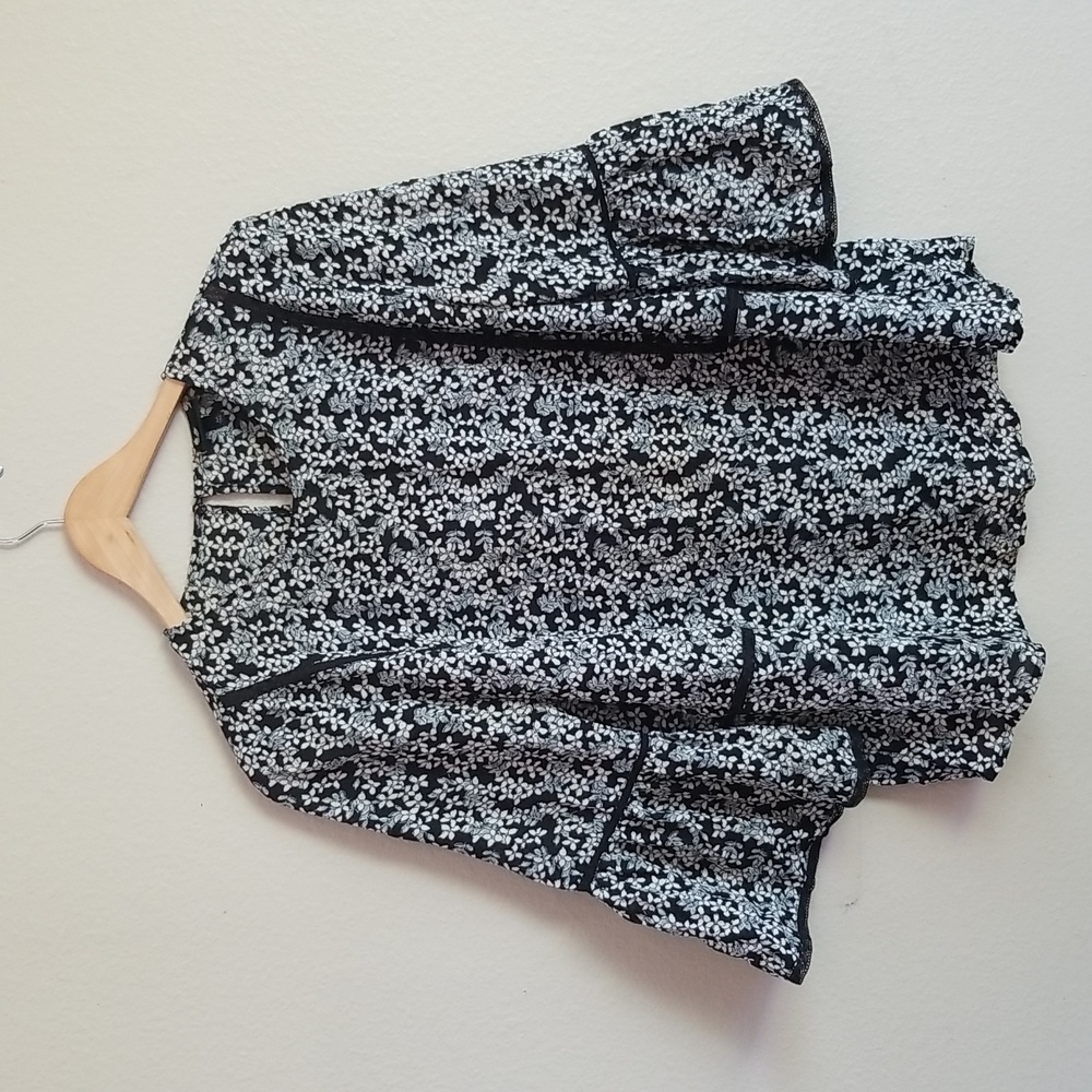 Who What Where Boho Floral Blouse